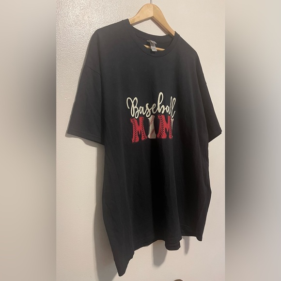 Black graphic-tee - Picture 3 of 5